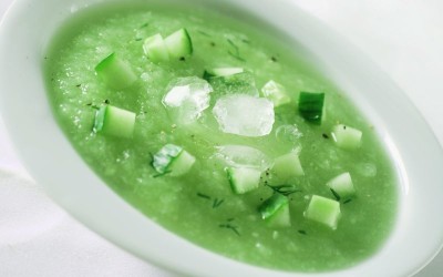 Matcha-Gurken-Suppe